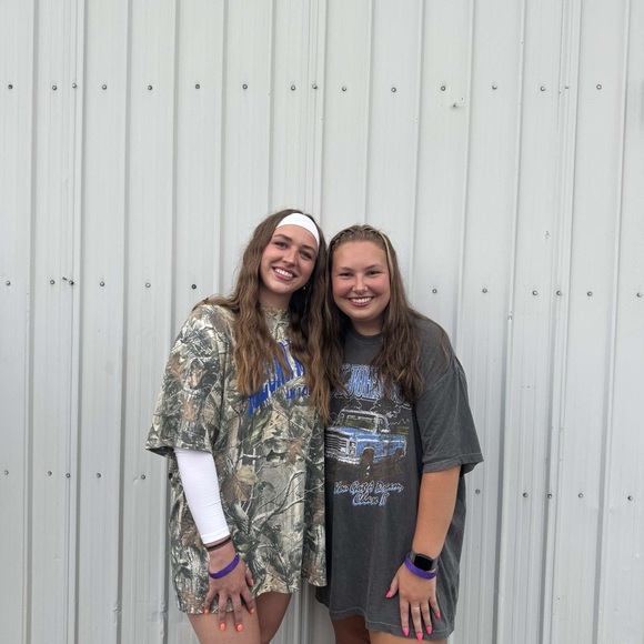 Meet your Posher, Molly - Picture 1 of 1